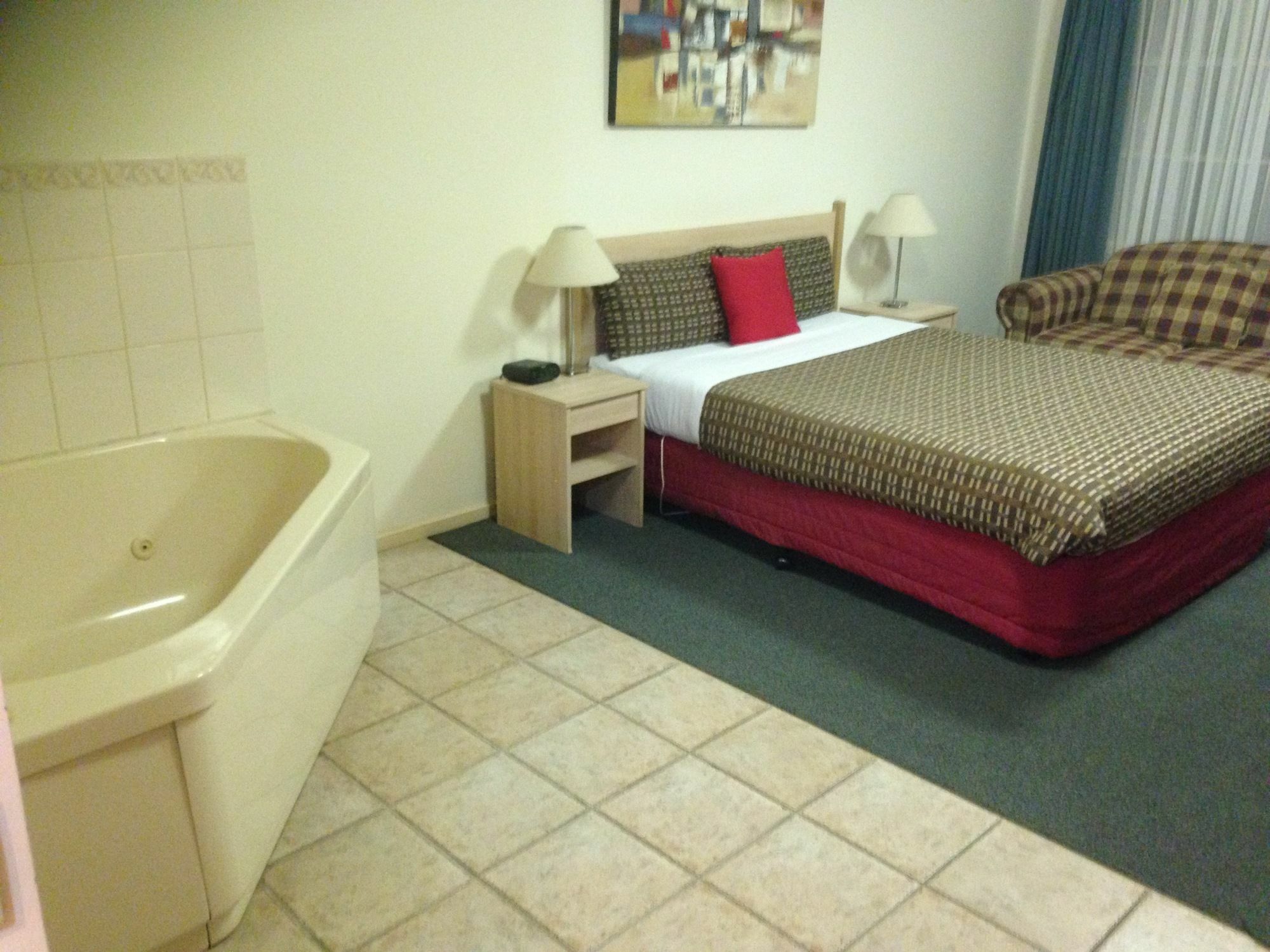 Beachcomber Motel & Apartments Аполо Бей Екстериор снимка