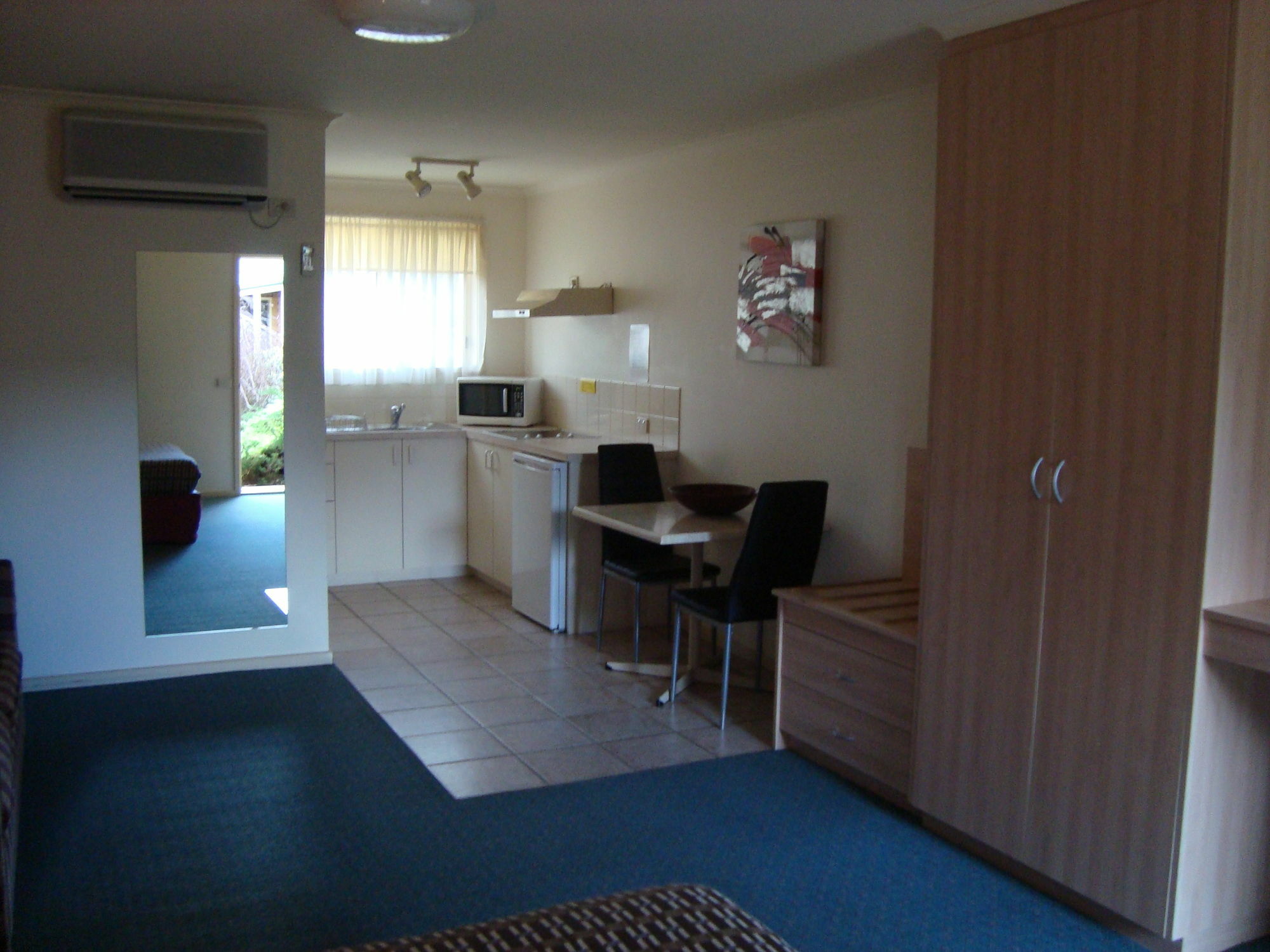 Beachcomber Motel & Apartments Аполо Бей Екстериор снимка
