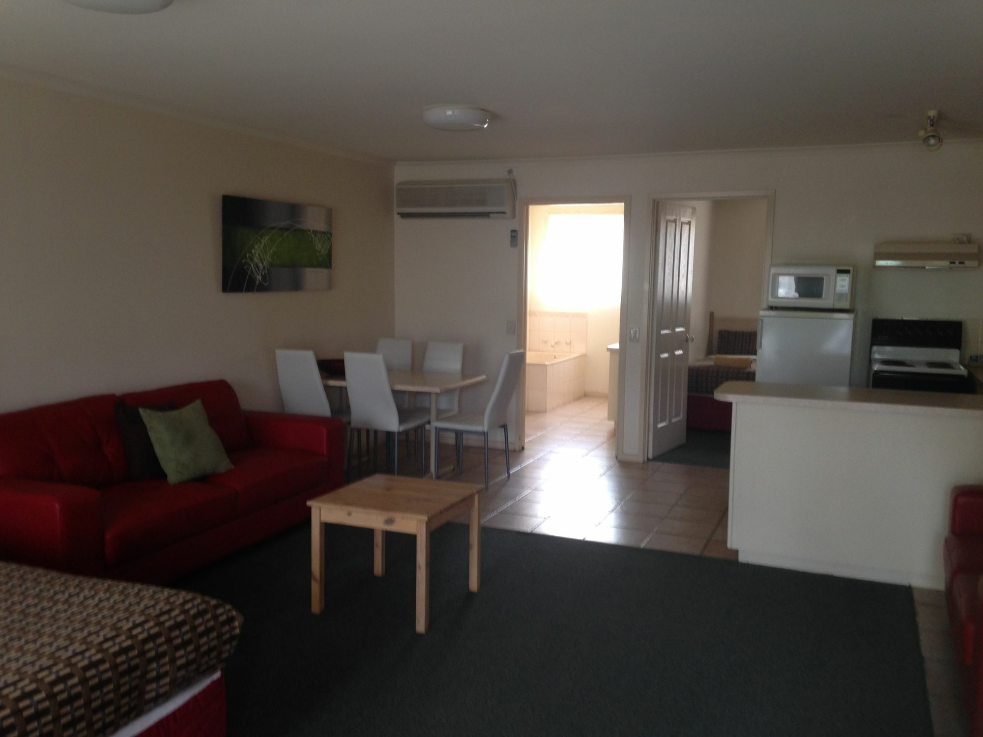 Beachcomber Motel & Apartments Аполо Бей Екстериор снимка